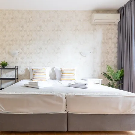 Sol Hotell Slăntjev Brjag