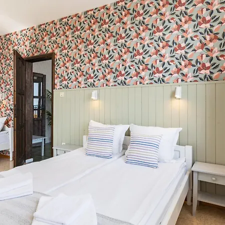 Sol * Солнечный берег